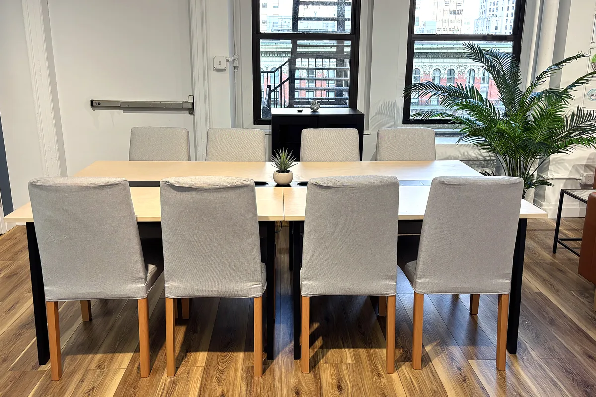 DOWN Inc NYC Showroom (8 of 15)